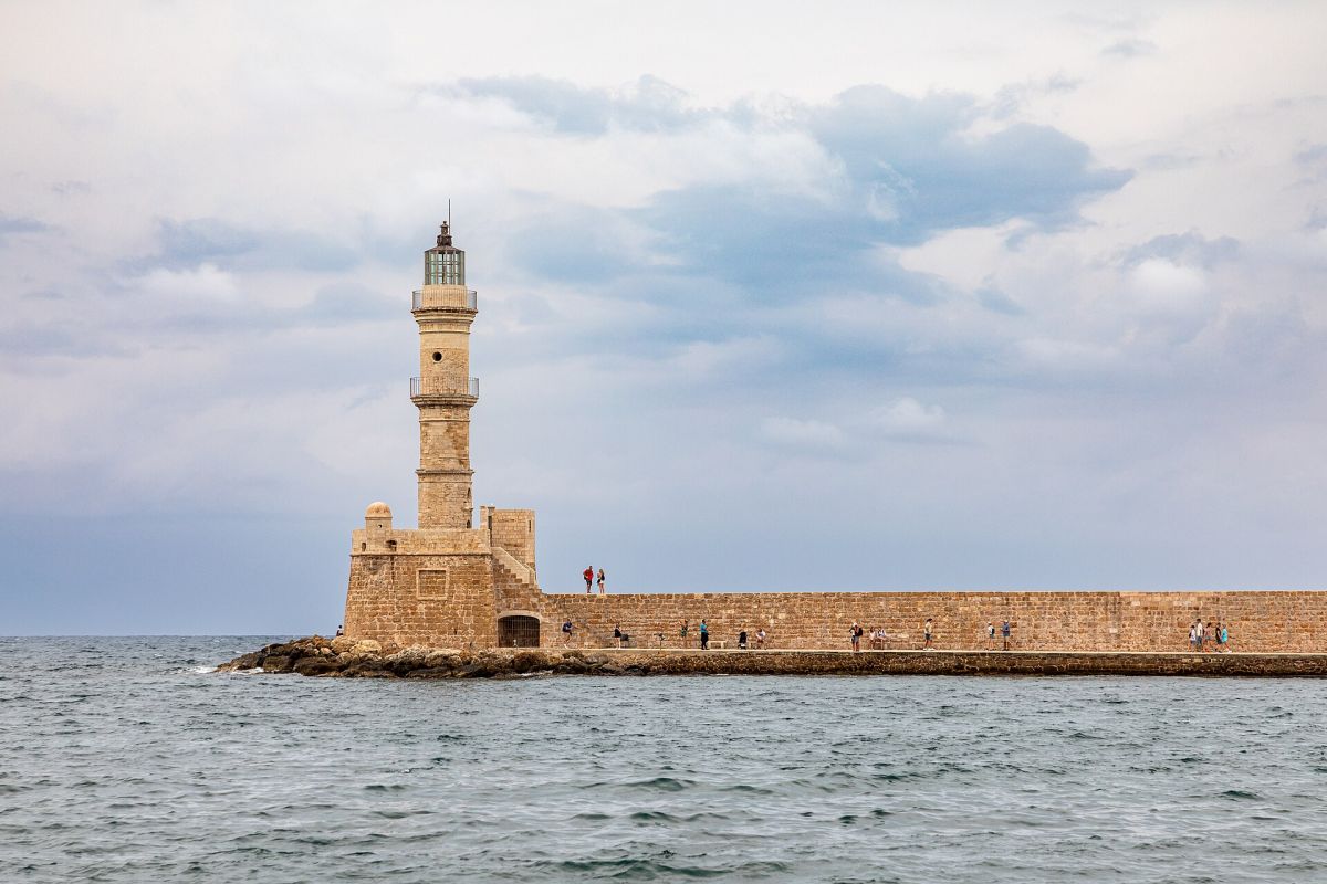 Il faro veneziano del porto di Chania, Creta