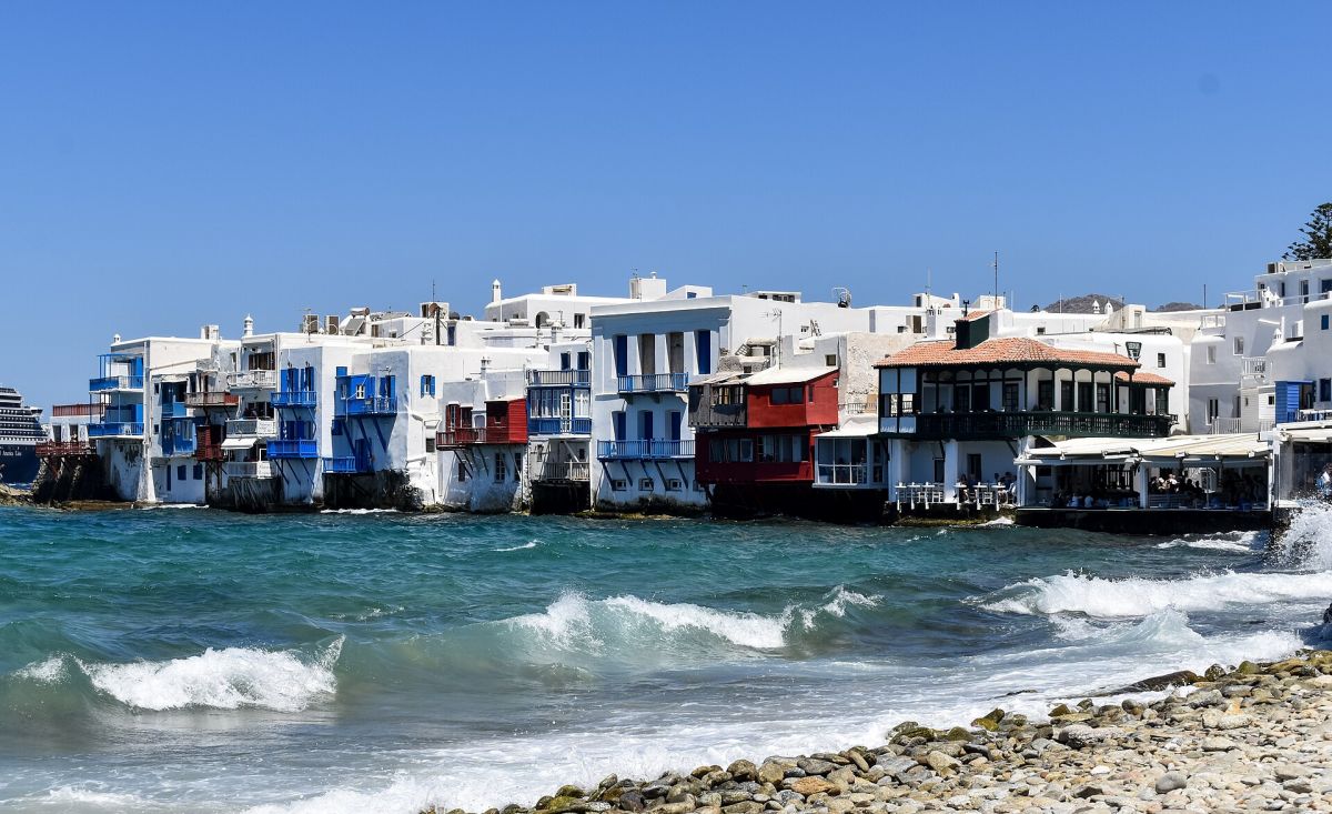 Le case sull'acqua di Little Venice, Mykonos