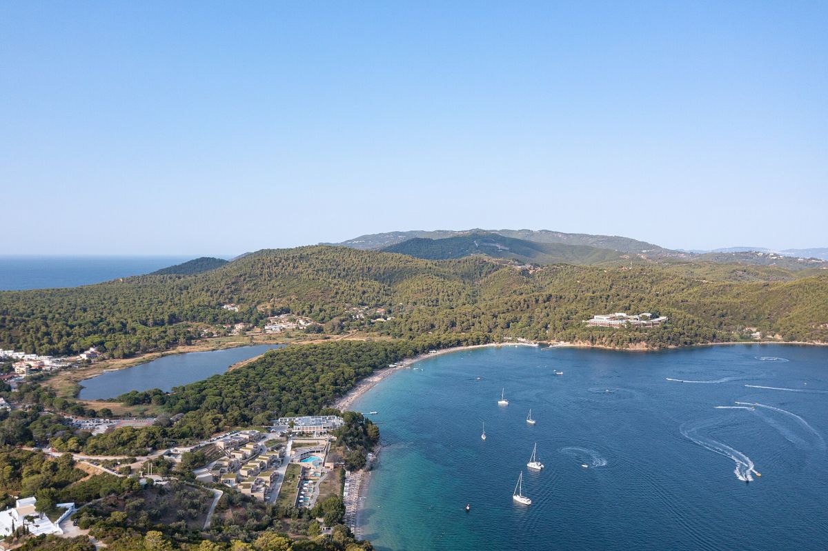 La baia di Koukounaries dall'alto, Skiathos