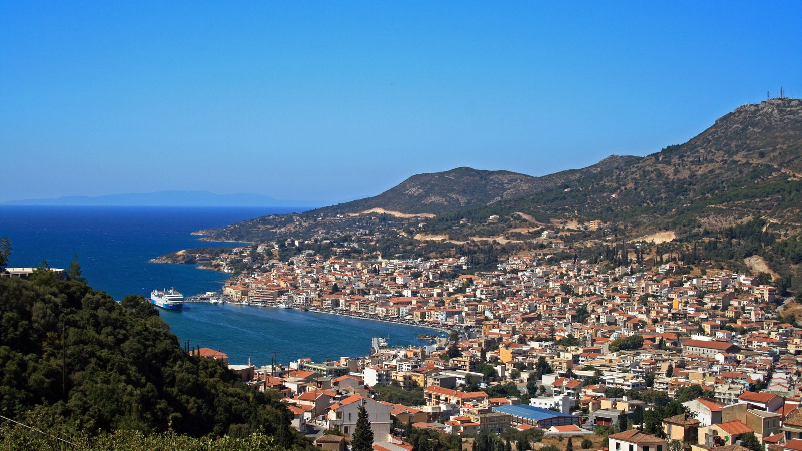 Samos: vino, Pitagora, foreste di pini e tunnel di Eupalino