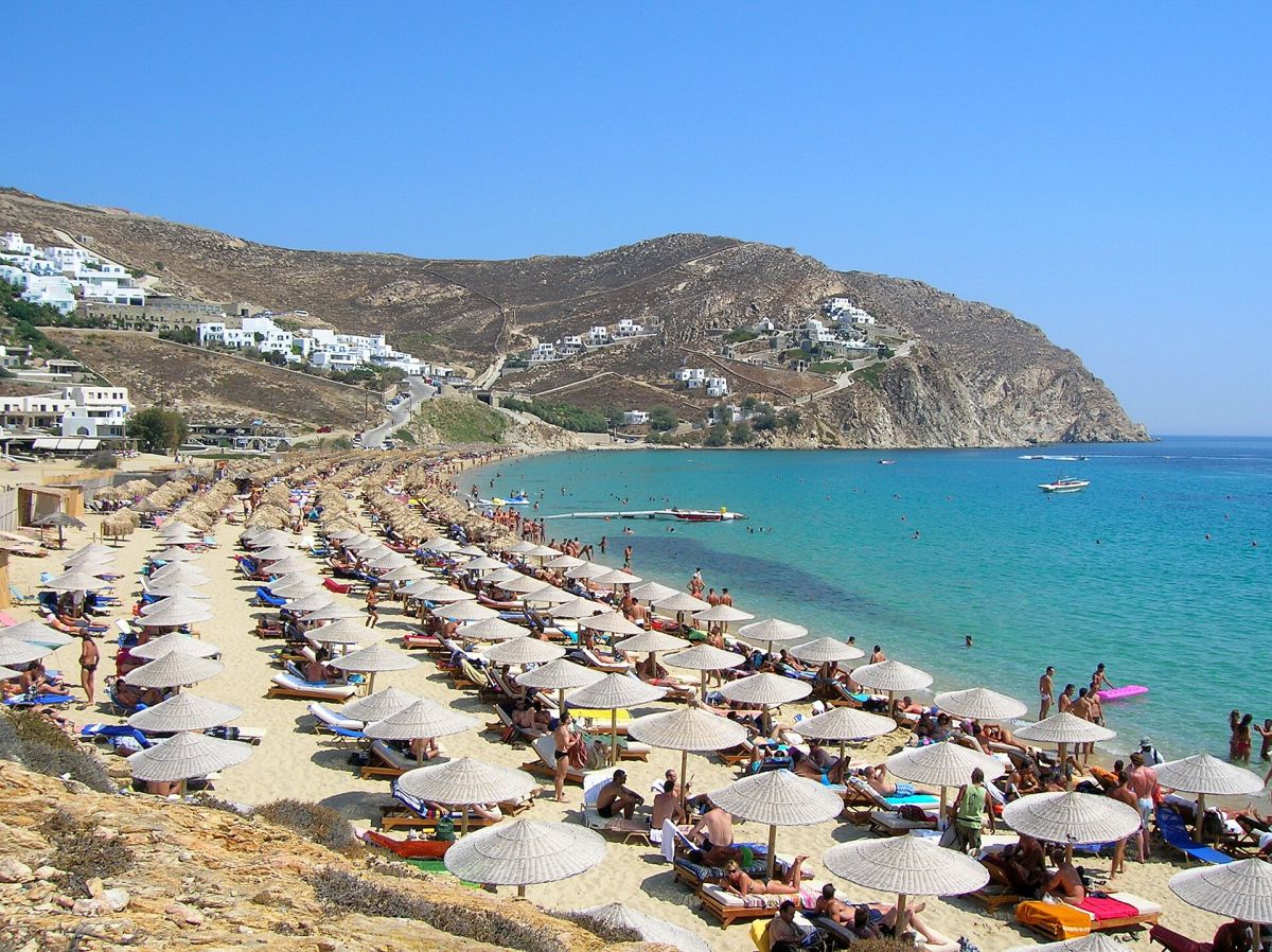 La spiaggia di Elia, la più lunga del sud di Mykonos