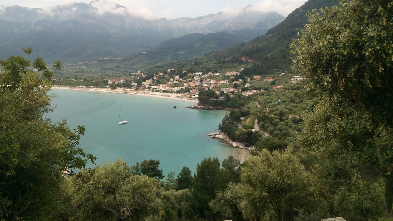 Thassos 2026: spiagge, natura verde e come arrivare